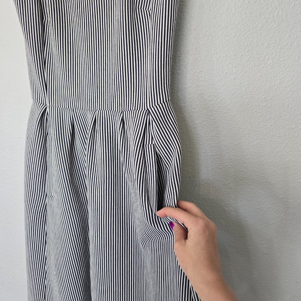 Banana Republic - Blue & White striped dress - Size 2 - Picture 7 of 13